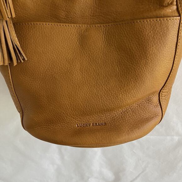 Lucky Brand Mak Shoulder leather bag, Safron color, Magnetic snap closure, NWT. - Picture 5 of 13